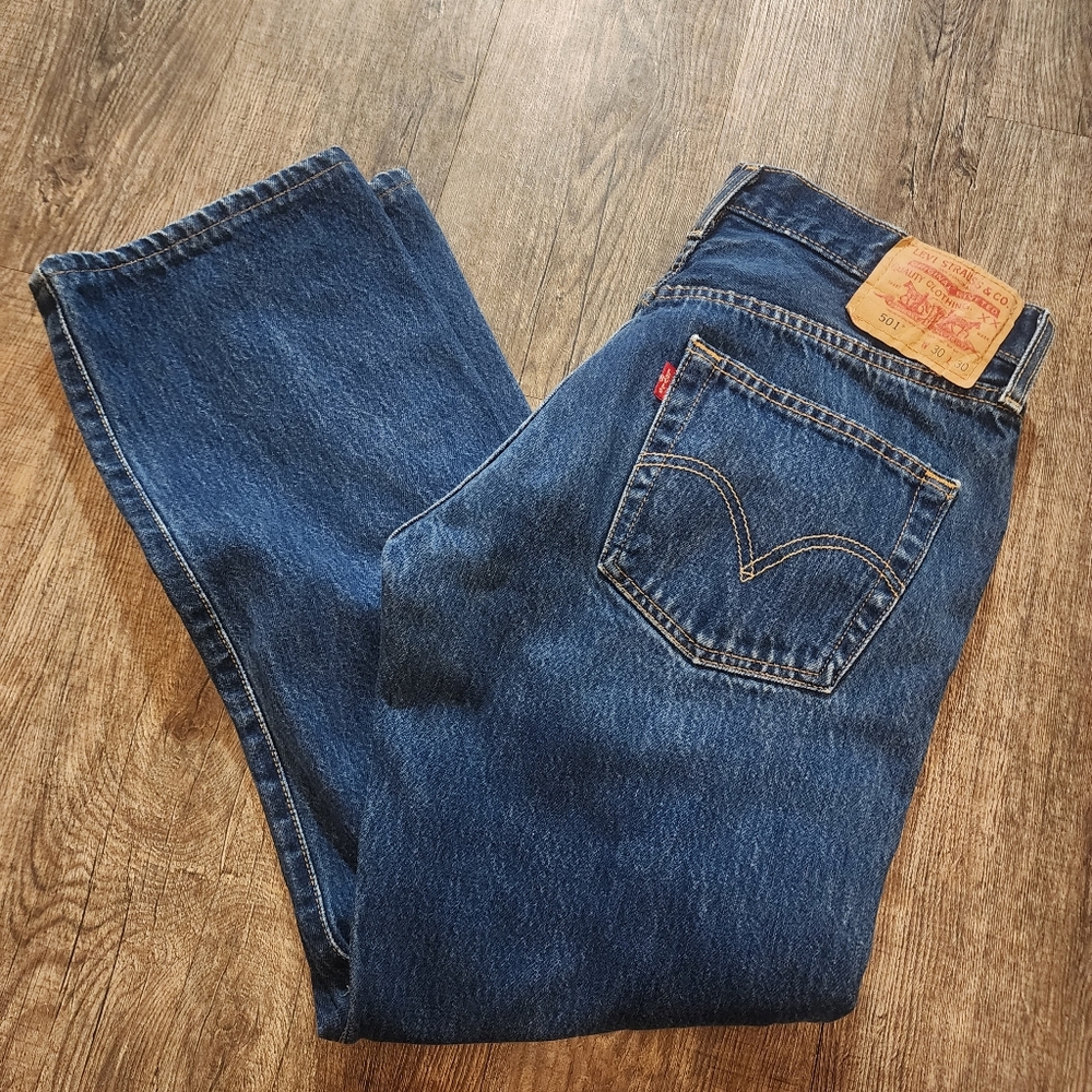 Vintage Y2K Levi 501 Dark Wash Blue Jeans Size 30x30 Straight Leg